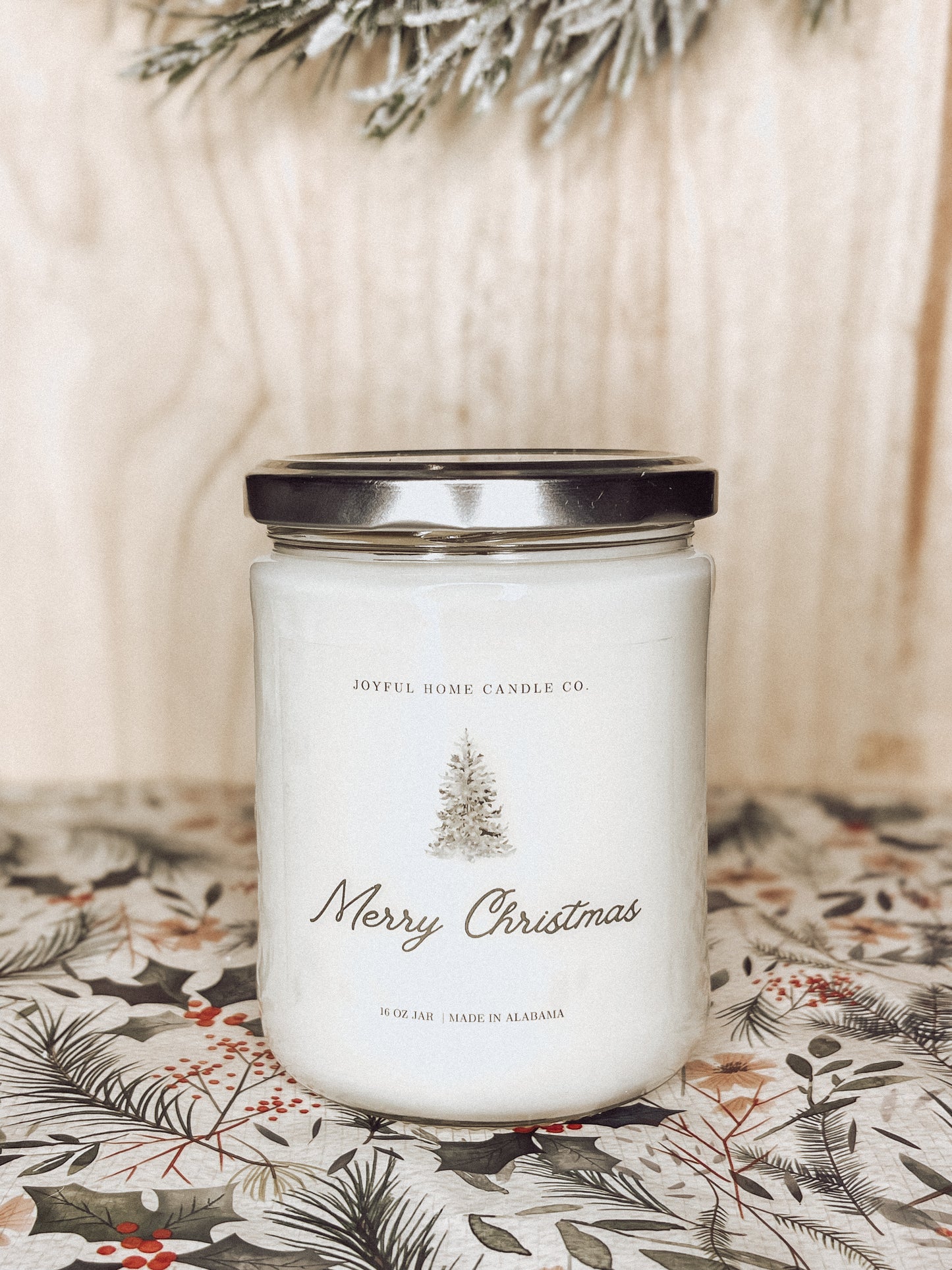 Merry Christmas 16 oz candle